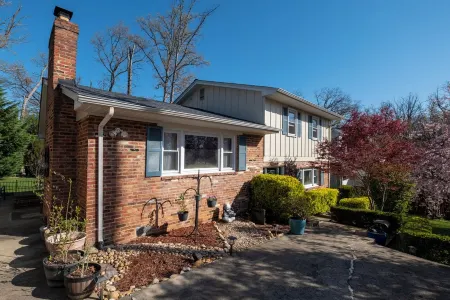 Shanti/Peace Home & Garden Отели в г. Бейлис Кроссродс