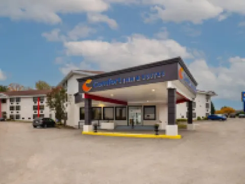 Comfort Inn & Suites Hotels in Barrie