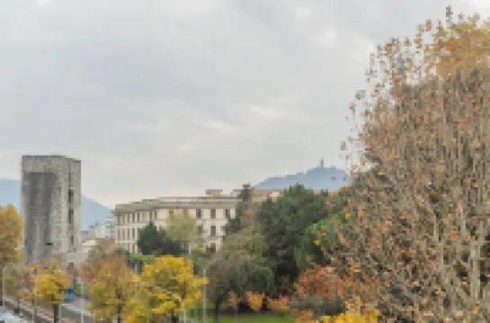 V Suite on Lake Como by Rent All Como