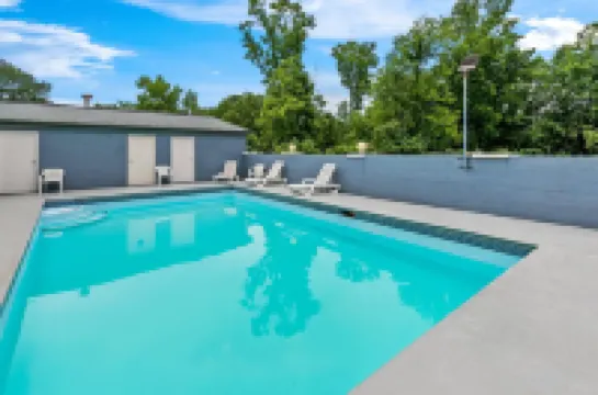 伊爾伯頓伊克諾旅館 埃爾伯特縣酒店