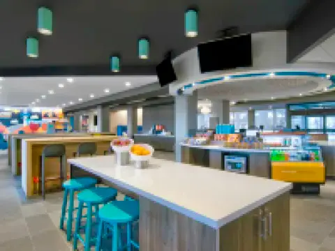 Tru by Hilton Ashburn One Loudoun Hotels in Ashburn