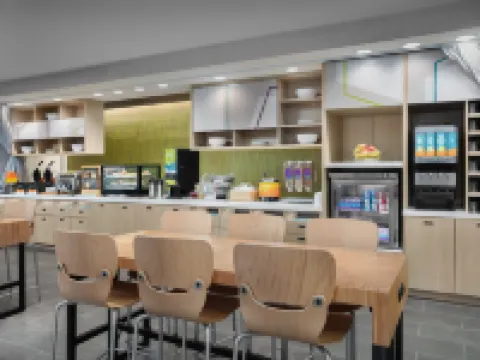 Home2 Suites by Hilton Laredo North Hotel di Laredo