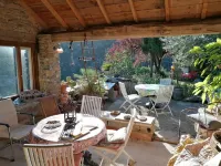 ITIVAL apartment, with shared garden, garden house, terrace with BBQ,
