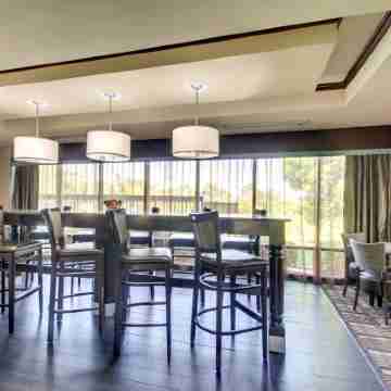 Hampton Inn Rolla Dining/Meeting Rooms