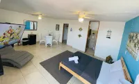 Caracoles #1 Apartment 7 Min to Airport & FREE WI-FI