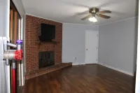 4BR Clemson Retreat:Safe, Quiet Street Near Campus & Parks