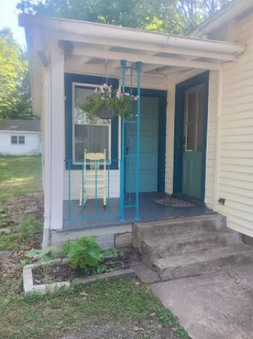 Charming 1-bedroom apartment in peaceful Palenville with WiFi, AC