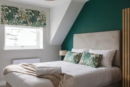 VISIT THE LOOKOUT AND EXPERIENCE THE ATLANTIC OCEAN AT ITS BEST. Отели рядом с достопримечательностью «Barry's Amusements»