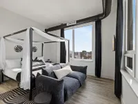 Upscale Views 2br•Free Parkn, Walk 2 Train, 2bath イースト・オレンジのホテル