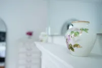 Upstairs Chic Studio