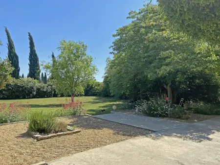 Mas Provençal - <15min Avignon TGV - à Proximité de Saint-rémy-de-provence