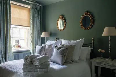 Beautifully restored townhouse in the heart of Sherborne Hotels near Sherborne Abbey