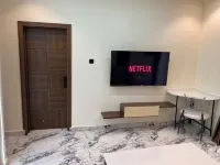 Luxury & Modern Self Check-In Apts near Airport M01a Hotels in Mushin