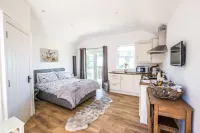 The Stables at Ballygraffan, outside. Comber - Harry's Stable Hotel a Newtownards