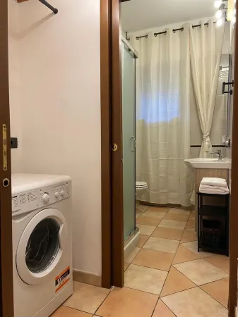 Maison Iris Отели в г. Леньяно