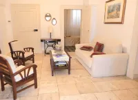 GRELIU 1860 how to live elegantly in your own home short lease