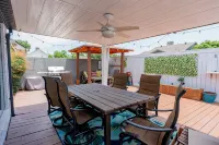 Stylish 3BR/2B 2patios/ game-room/ WFH/ Piano/ Bar UTD/Galleria  Kids/Groups/Fam