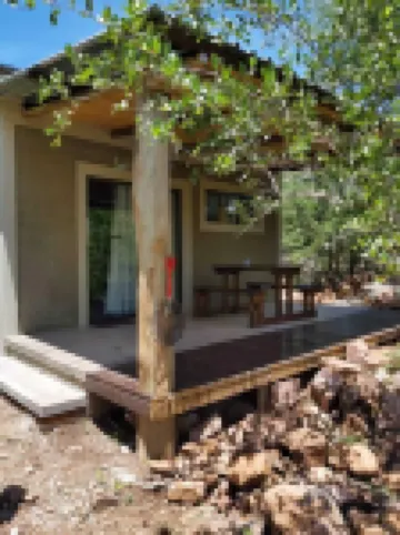 Kruger Shiringa holiday Home, with three unique en-suite separate chalet.