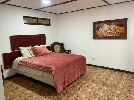 Cozy 1-bedroom apartment in fantastic San Pablo with WiFi