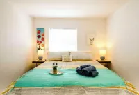 A quiet spot for family or business Hotels in Rialto