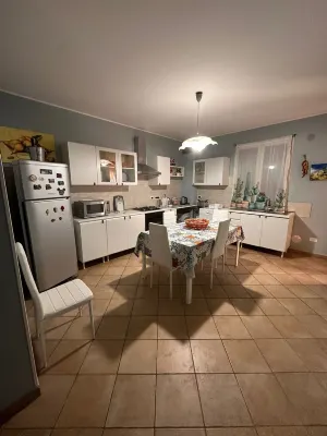 Apartment near the sea