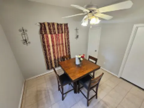 Gorgeous model single family home, fully renovated and ready for you.