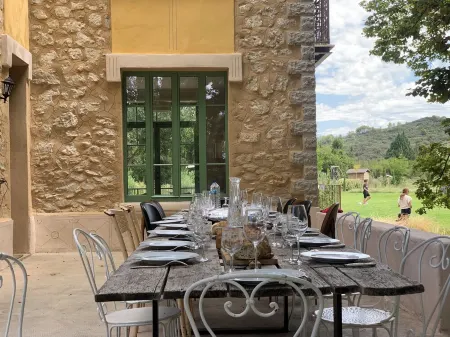 L'Isle sur la Sorgue, country house