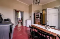 Spend the night in a monument, heavenly bed in the middle of the old town Harz 호텔