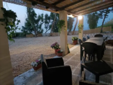 Seaside apartments with breathtaking sunsets over the Gulf of Asinara