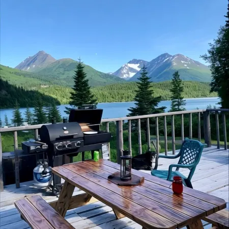 Lynx, wildlife, custom log cabin . private lake access, salmon stream kayaking,