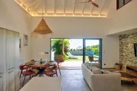 Villa Cinnamon sunset and sea view