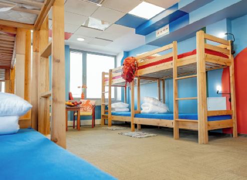 Hostel Szafarnia 10 Bed&Breakfast