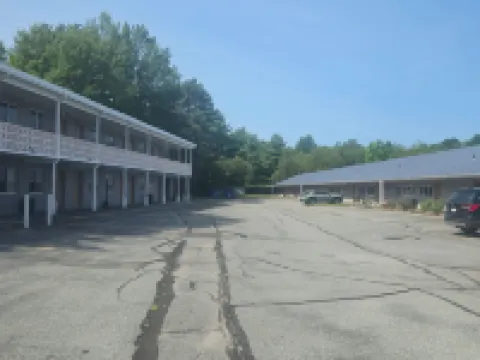 Nashoba Valley Inn & Suites Hotels in Ayer