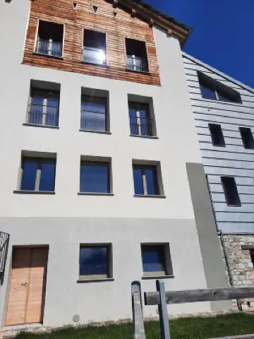 聖貝爾納多康維維奧 Maneggio附近的飯店