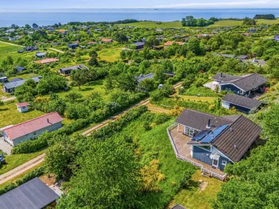 "Gjuro" - 800m from the Sea Hotels near Vandreblok