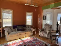 Newly Renovated Home in Newcastle Walk to Downtown Damariscotta Hotels in Newcastle