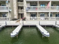 Cape Terrace Waterfront Oasis Hotels in Horseshoe Bay