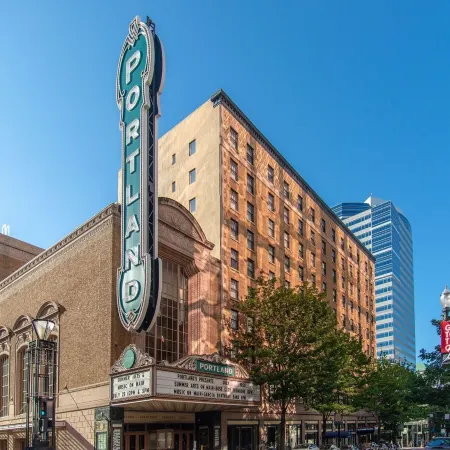 Heathman Hotel