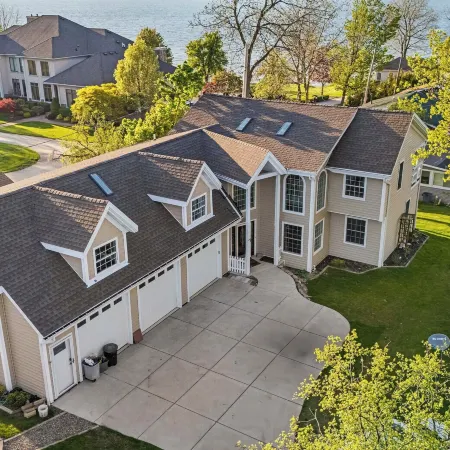 1/2 Mi to Beach: Nature Paradise in Lake View!