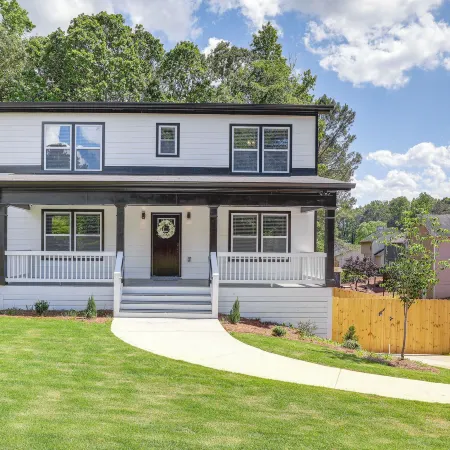 Modern Decatur Gem w/ Deck, 10 Mi to Atlanta