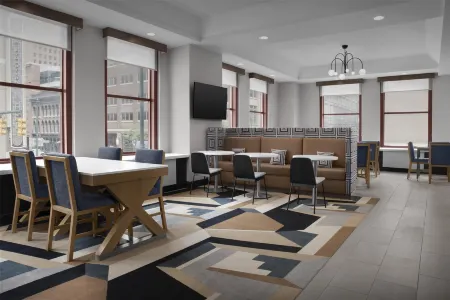 Hampton Inn Indianapolis Dwtn Across from Circle Centre