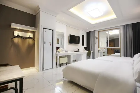 Seosan Hello Hotel Отели рядом с достопримечательностью «옥천암»