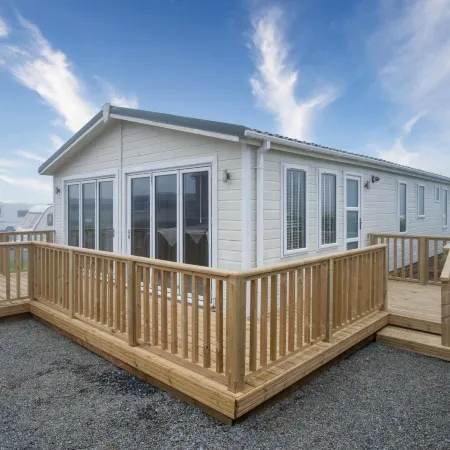 Oakland Lodge - 2 Bedroom Lodge - Wisemans Bridge