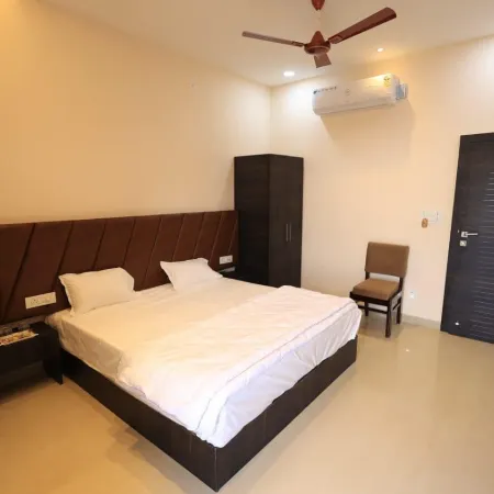 Devlok Home Stay