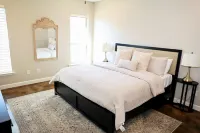 NEW! Charming 3-bedroom house in Midland