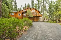 Hot Tub Access, Near Skiing Tahoe Donner Cabin
