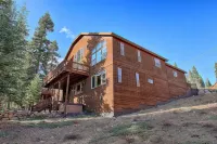 5bd3ba, sleeps 10 Mountain View Hot Tub/Poker/Pool table, near Ski Resort