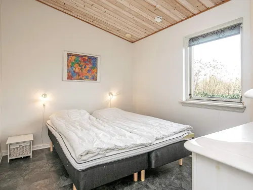 8 person holiday home in Ulfborg-By Traum