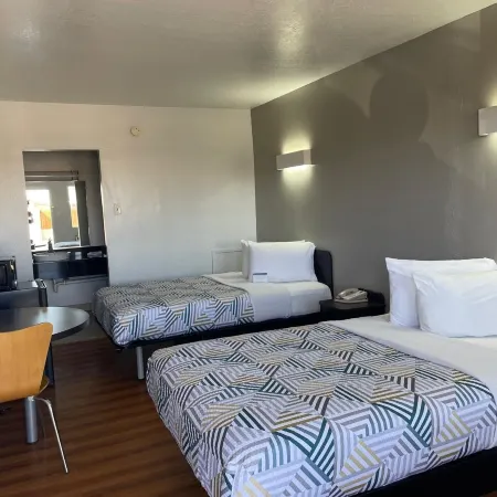 Sands Motel