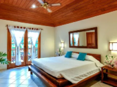 Antigua Superyacht Marina & Resort Hotels in Piccadilly